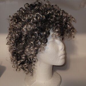 Shake n Go Synthetic Grey Black Wig Curly WD Cynthia SWDDCYN